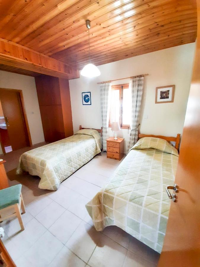 Kellaki Cottage - 2 Bedroom With Pool, Sleeps 6 Esterno foto