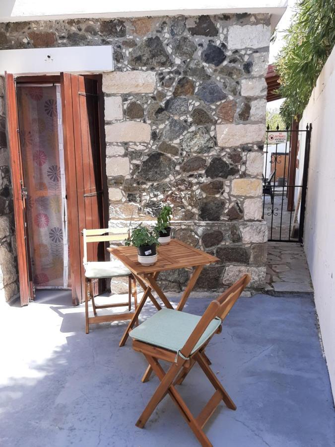 Kellaki Cottage - 2 Bedroom With Pool, Sleeps 6 Esterno foto